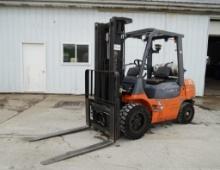 Toyota 7FGU30 Forklift