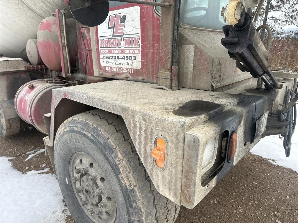 1996 Advance Concrete Mixer 6x6 Truck