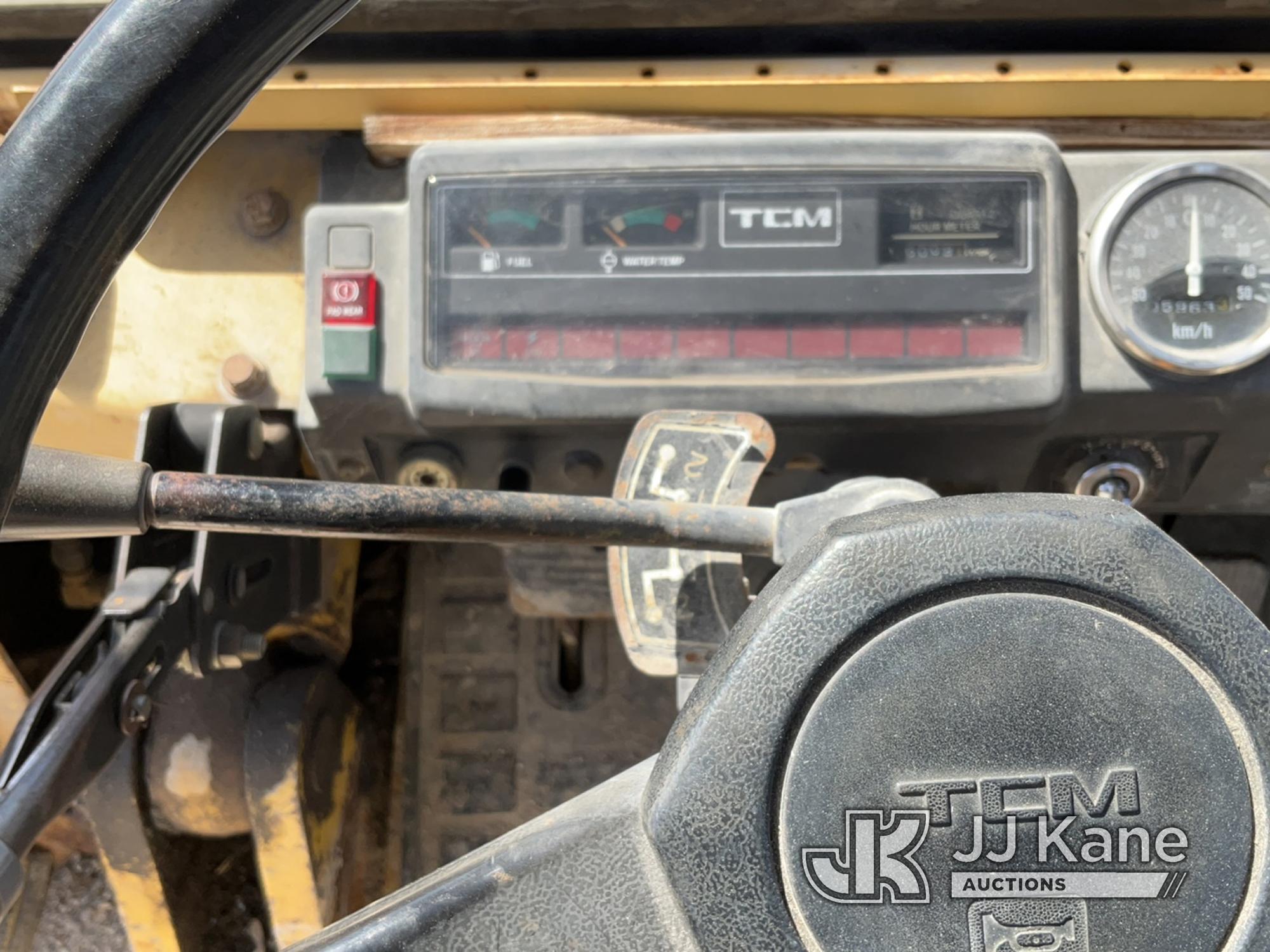 (Charlotte, MI) 1989 TCM FD100Z Rubber Tired Forklift Runs, Moves, Operates