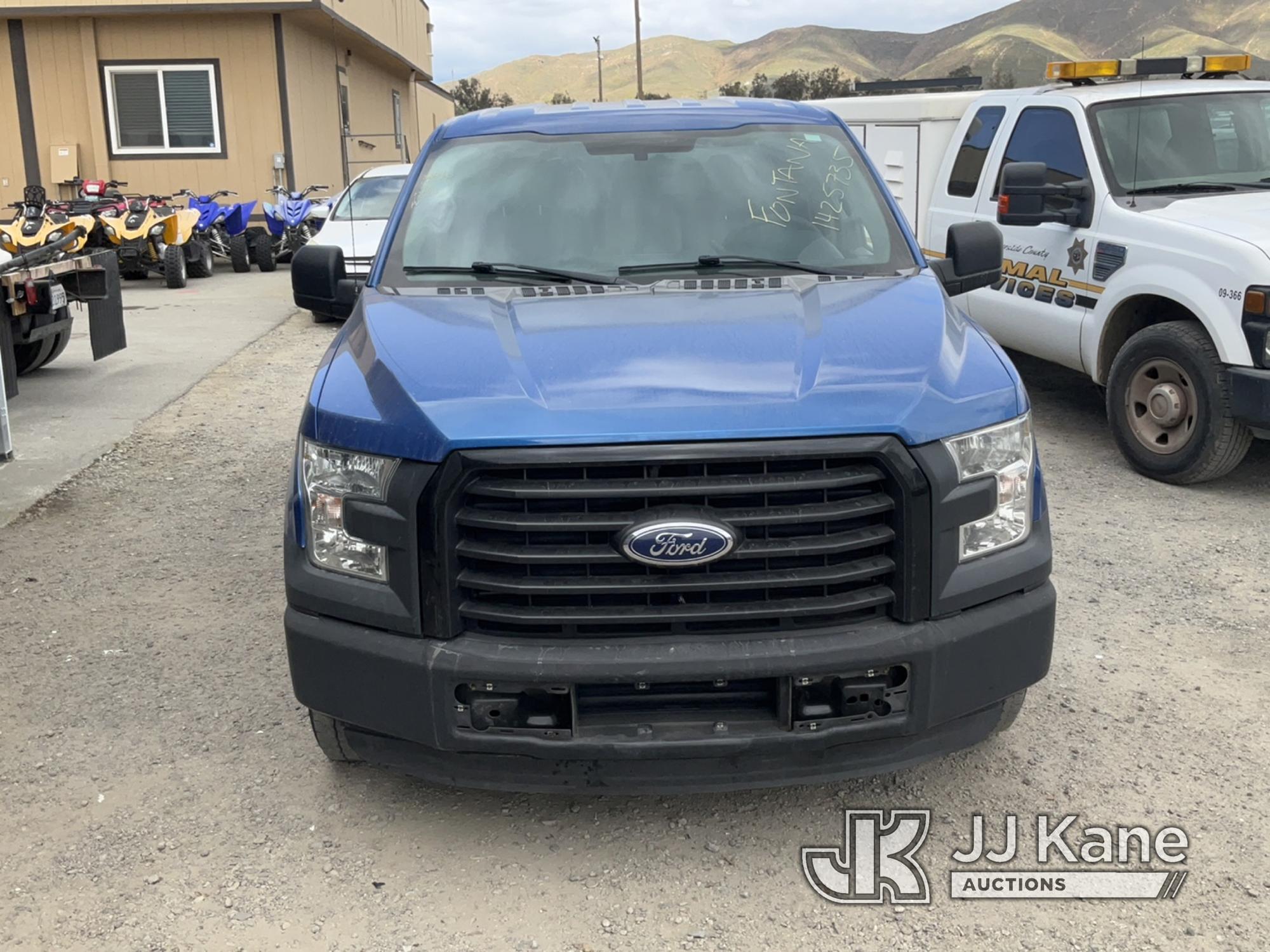 (Jurupa Valley, CA) 2016 Ford F150 Crew-Cab Pickup Truck Runs & Moves