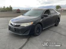 2012 Toyota Camry Hybrid 4-Door Sedan Runs & Moves