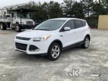 2014 Ford Escape 4x4 4-Door Sport Utility Vehicle Runs & Moves) (Jump To Start