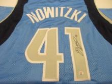 Dirk Nowitzki of the Dallas Mavericks signed autographed basketball jersey PAAS COA 901