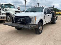 2017 FORD F350 POLE TRUCK