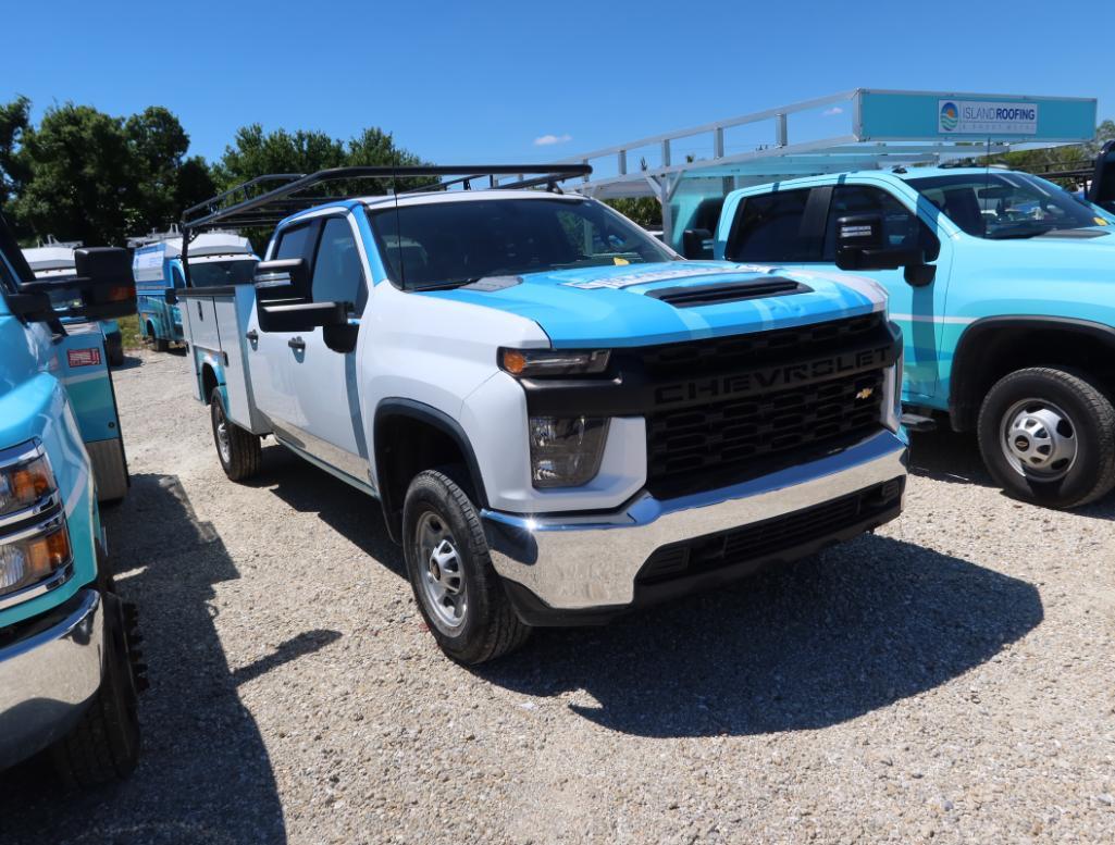 2021 Chevy Silverado 2WD 4 Door Crew Cab Service Body w/Ladder Rack, Gas License# QTJ-P77, VIN