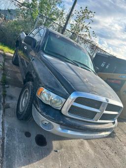 2001 Ram 1500 Pickup Truck, Drive: 4x4, VIN: 3D7HU18N52G142135, Mileage Indicated: 198,283, Engine: