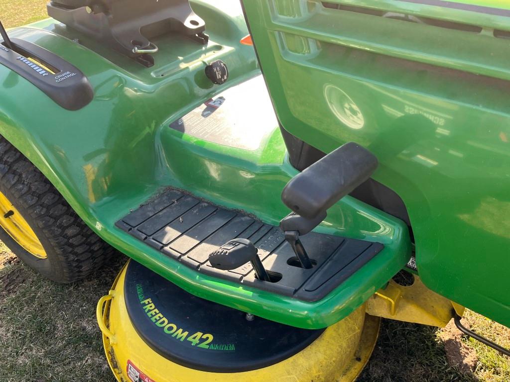 John Deere LX277 AWS Lawn Tractor