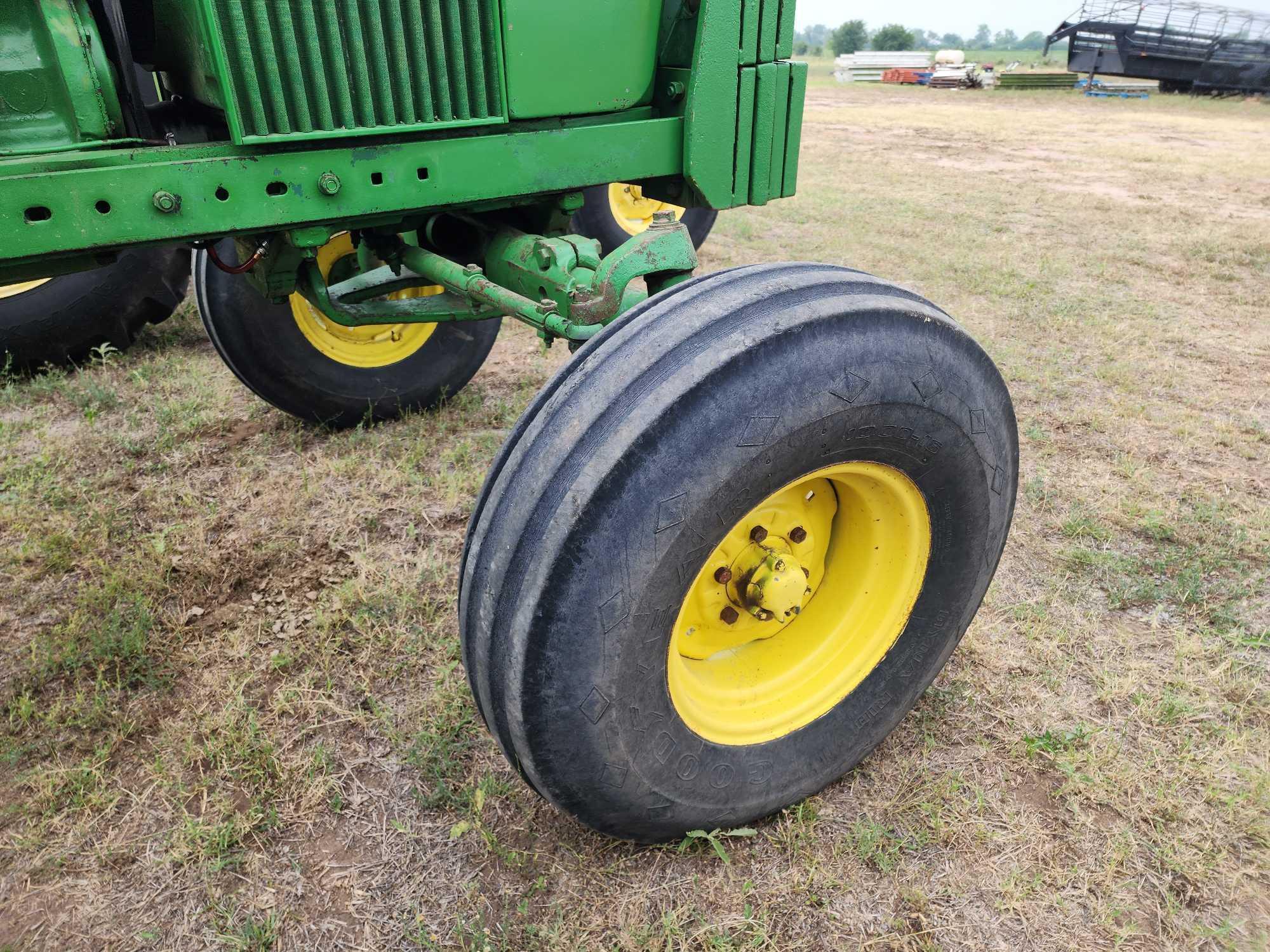 John Deere 4020 2WD Diesel Tractor