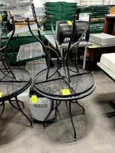 Round Outdoor Patio Tables