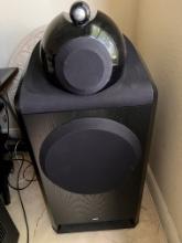 Noutilus 803, Home Theater Speaker System, with 6 Speakers Showroom Sample To Be icked Up in Davie