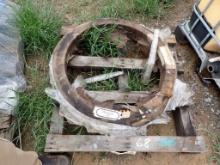 PALLET WITH KERSHAW TIE CRANE RING GEAR  LOCATED ON BLACKMON YARD AT 425 BL