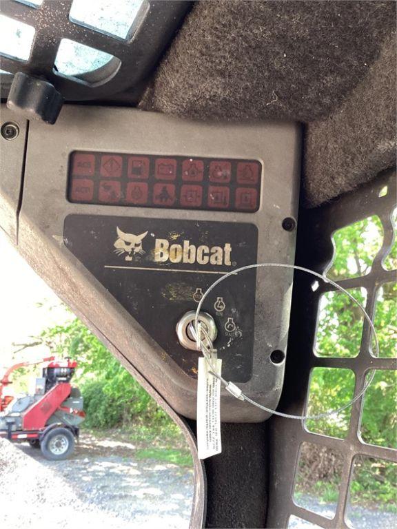 2007 BOBCAT S220 SKID STEER LOADER