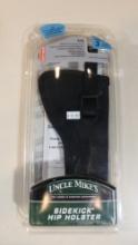 Uncle Mike's sidekick hip holster