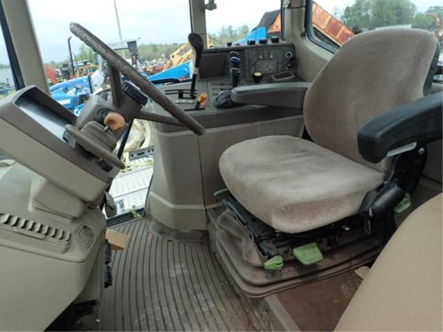 John Deere 7230 4-WD Tractor, Cab