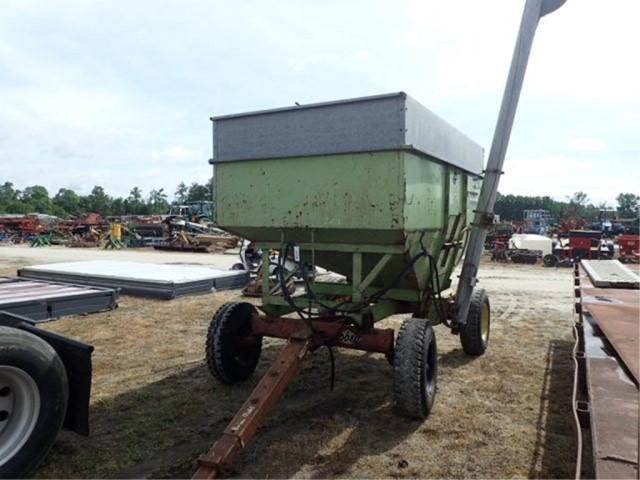 Parker 2000 Gravity Wagon w/ Hydraulic Auger