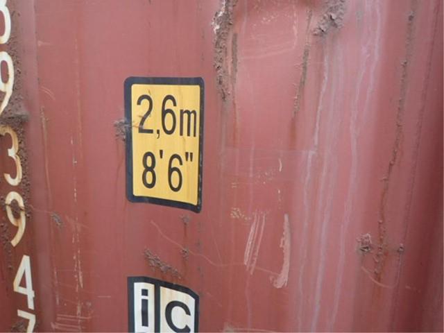 20 Ft. Container