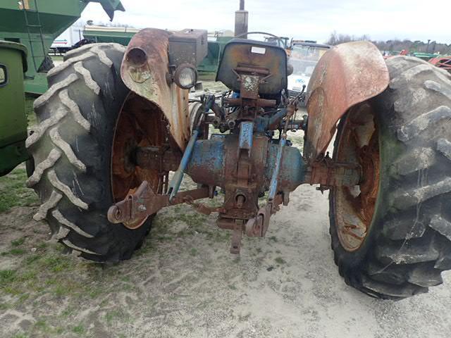 FORD 4000 Diesel Tractor