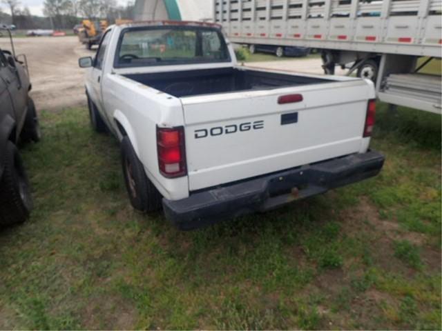 1996 Dodge Dakota Sport