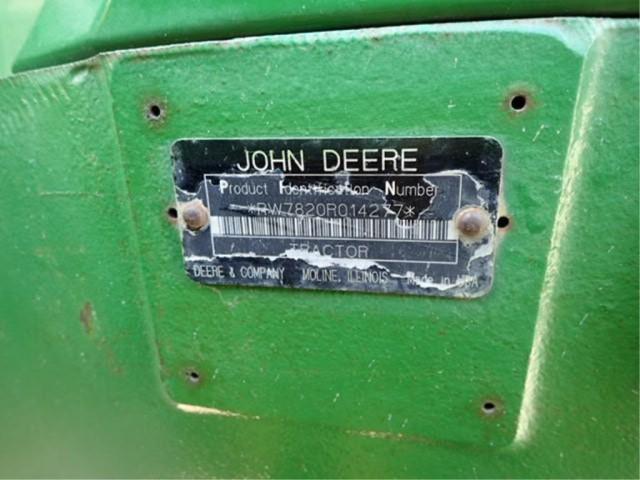 John Deere 7820 4-WD Tractor