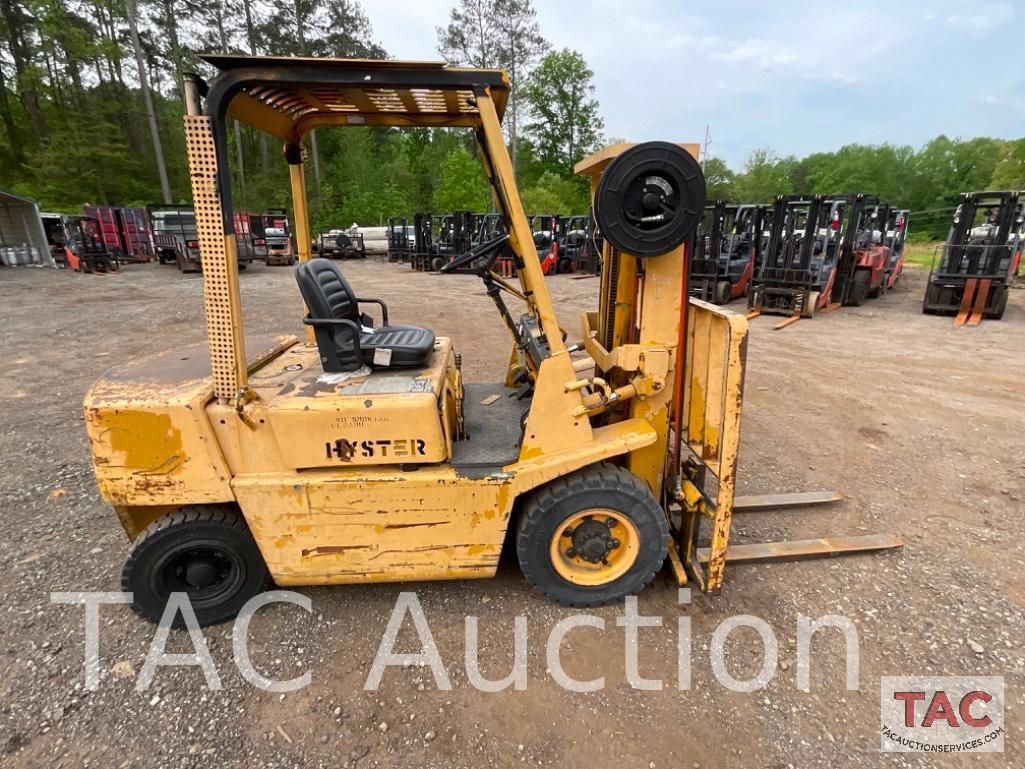 Hyster H40XLM 4000lb Diesel Forklift