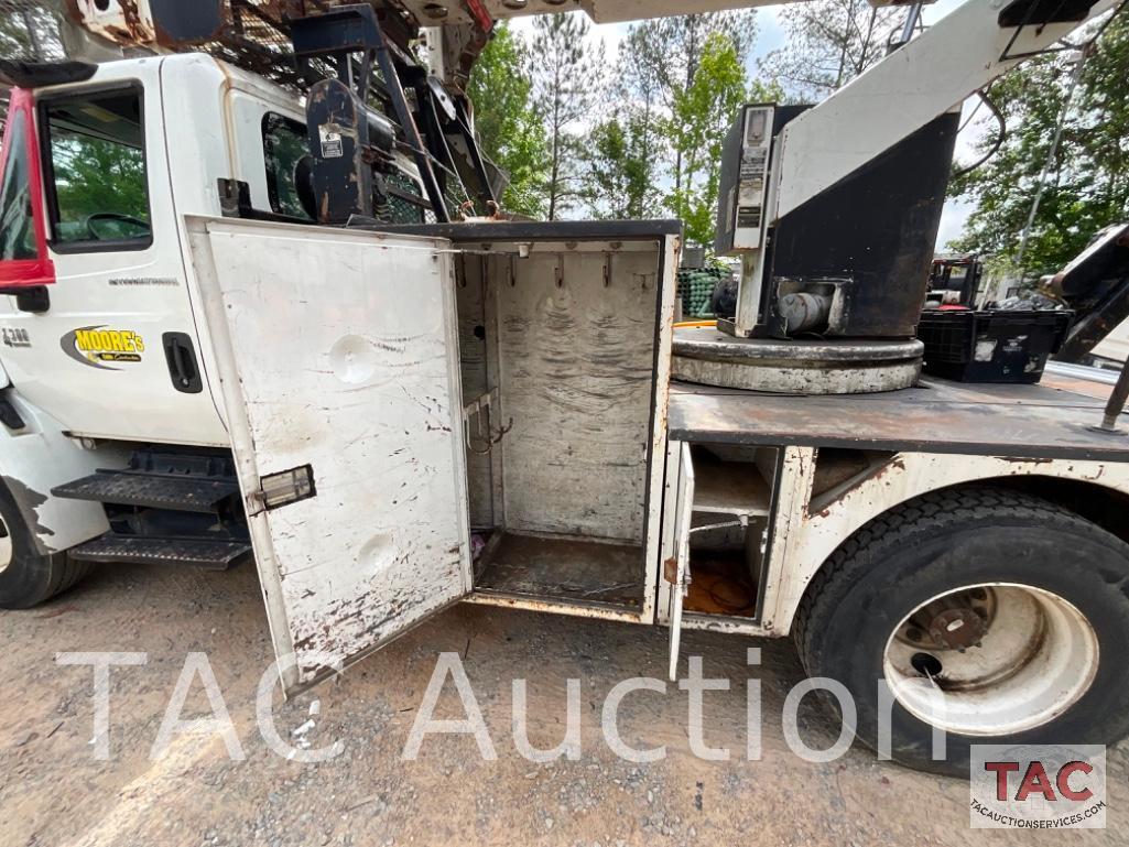 2006 International 4300 Cable Placer Bucket Truck