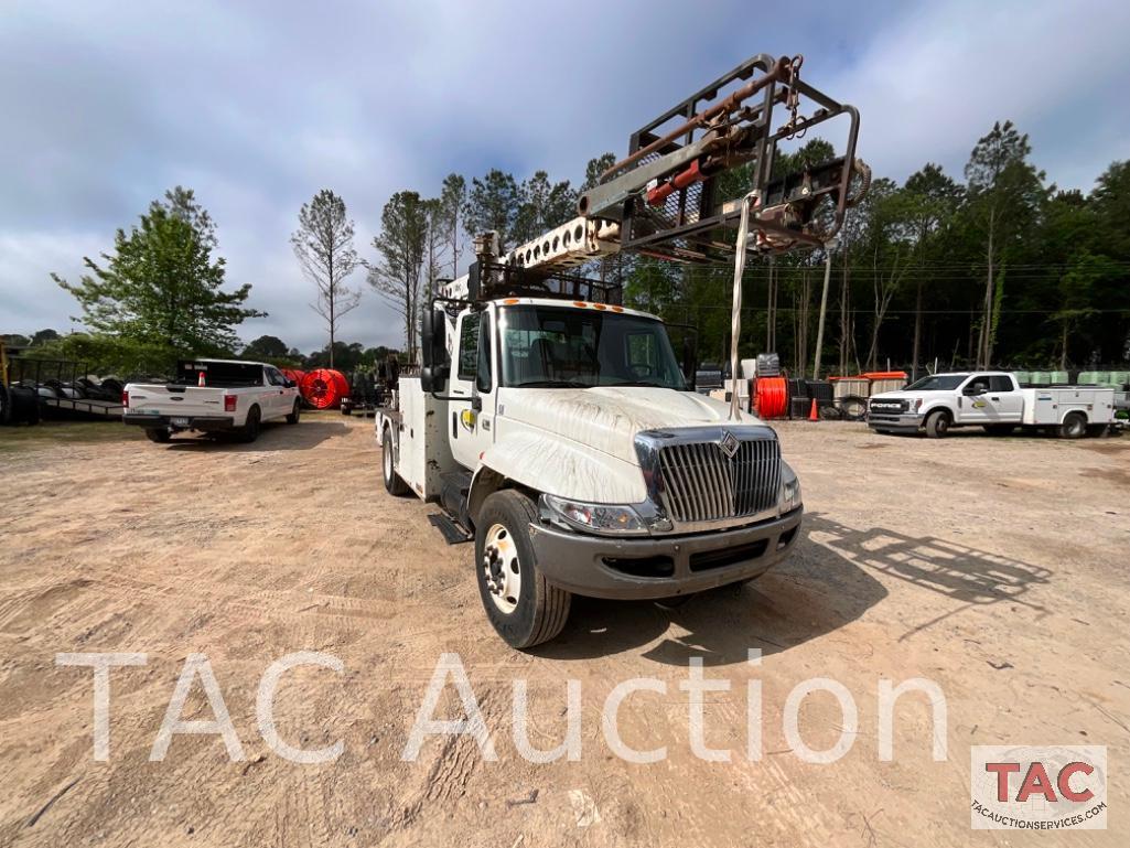 2006 International 4300 Cable Placer Bucket Truck