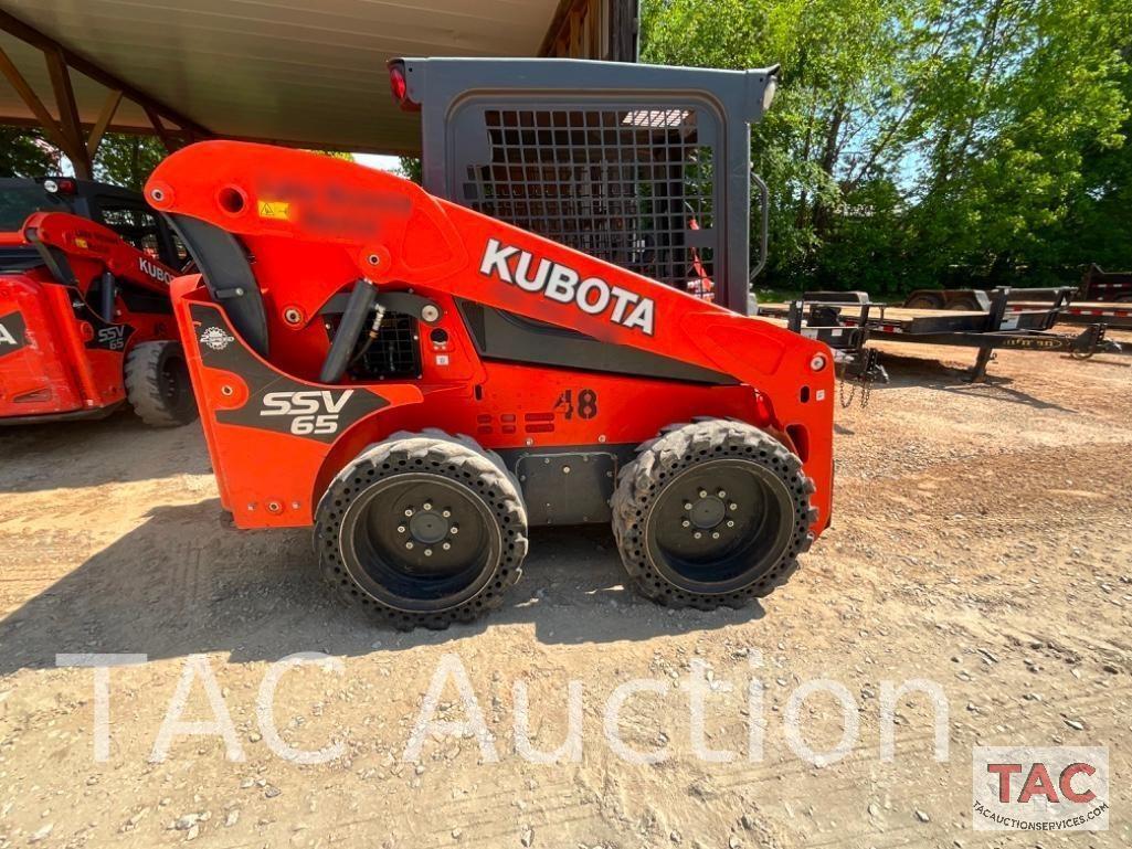 Kubota SSV65 Skid Steer