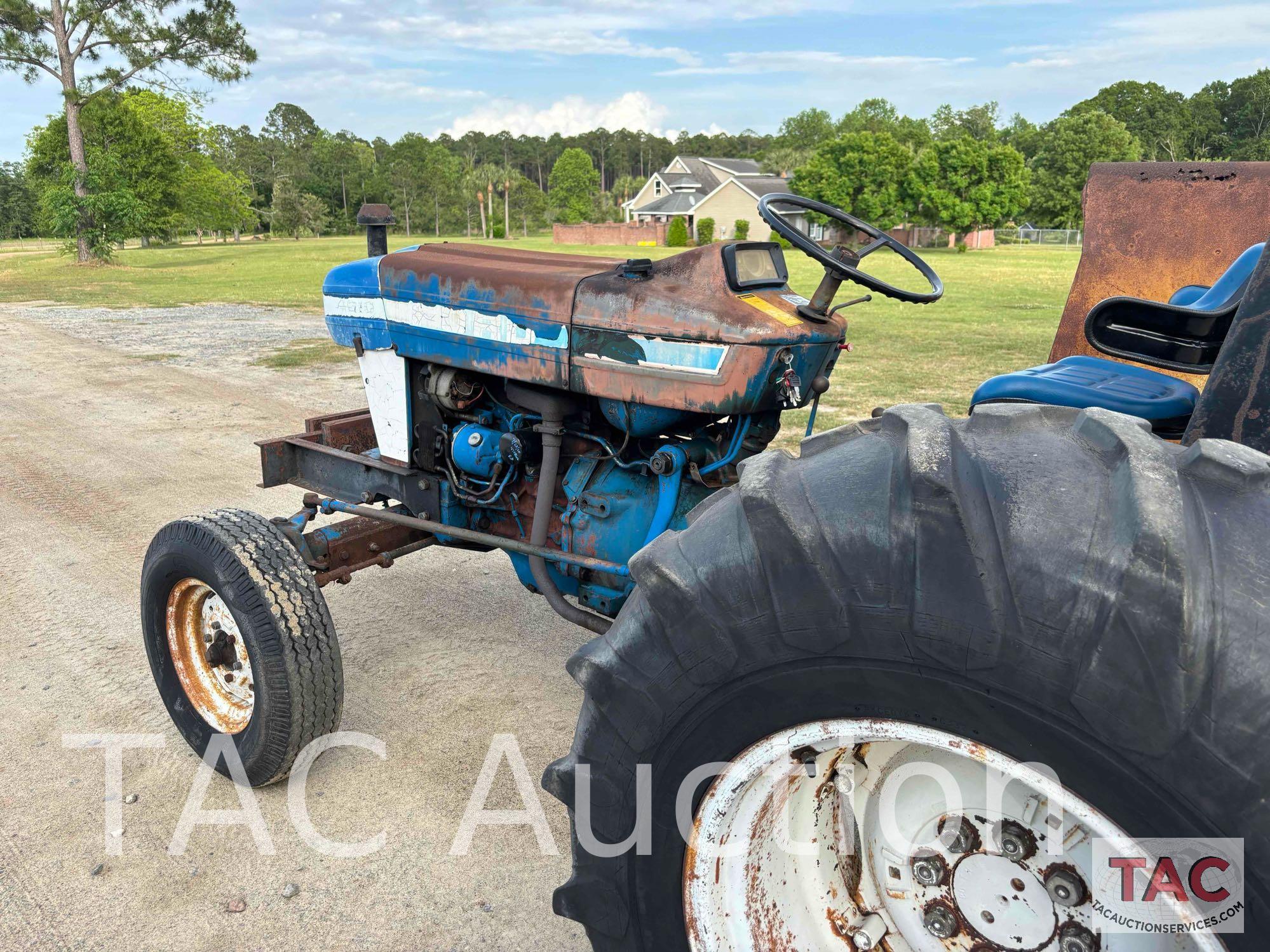 1985 Ford 4610 Farm Tractor