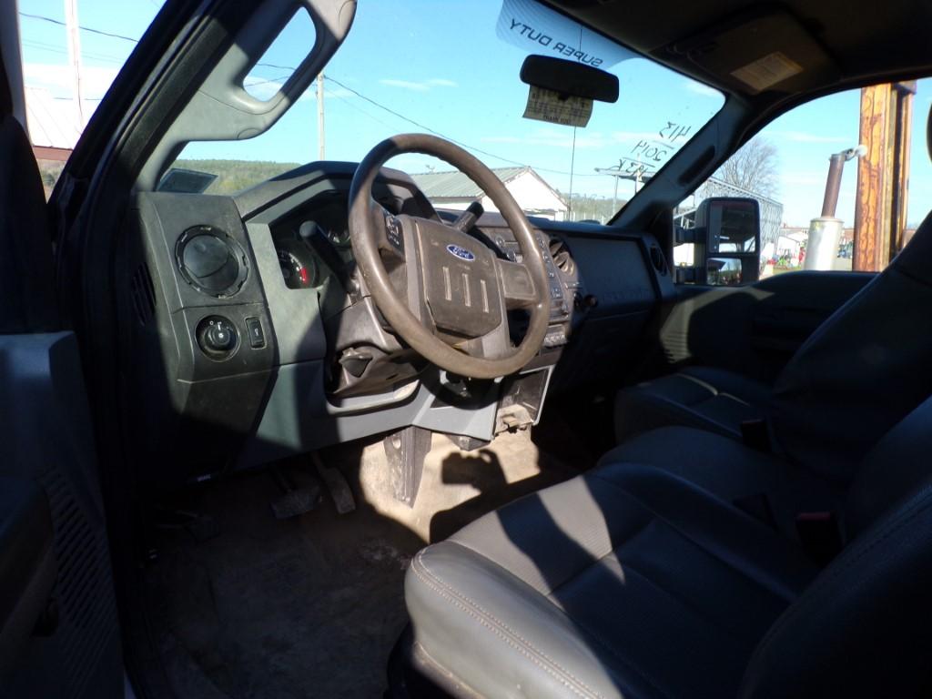 2014 Ford F-250 Reg. Cab, 8' Box,  4 WD, Auto,193,659 Miles,Vin # 1FTBF2B60