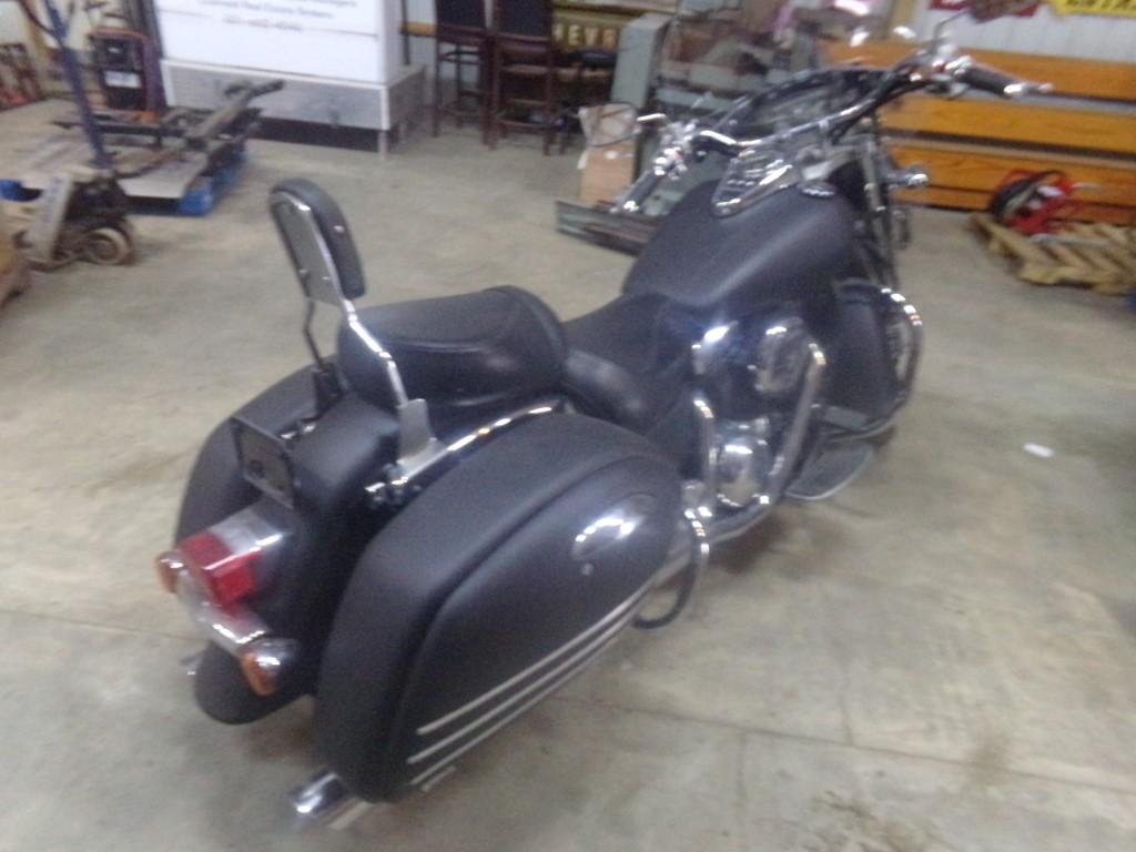 1998 Valcan Kawasaki 1500c Motorcycle w/Side Bags, Windshield, Flat Black,