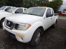 2015 Nissan Frontier SV, Ext. Cab, 4X4, Both Left and Right Side Box Sides