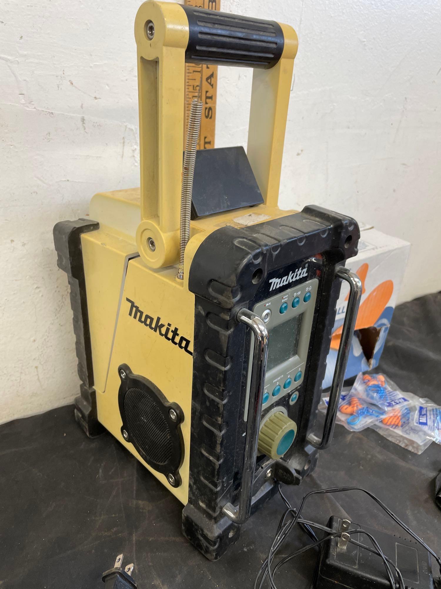 makita radio, Bauer battery and charger and more