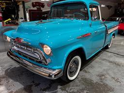 1957 Chevrolet 3124 Cameo pickup