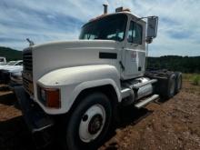 1994 MACK TRACTOR TRUCK 1M1AA13Y7RW044872