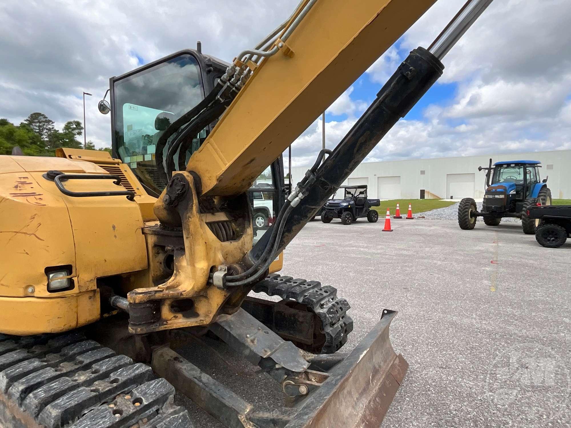 2011 CATERPILLAR 308D MINI EXCAVATOR SN: CAT0308DVFYC01753