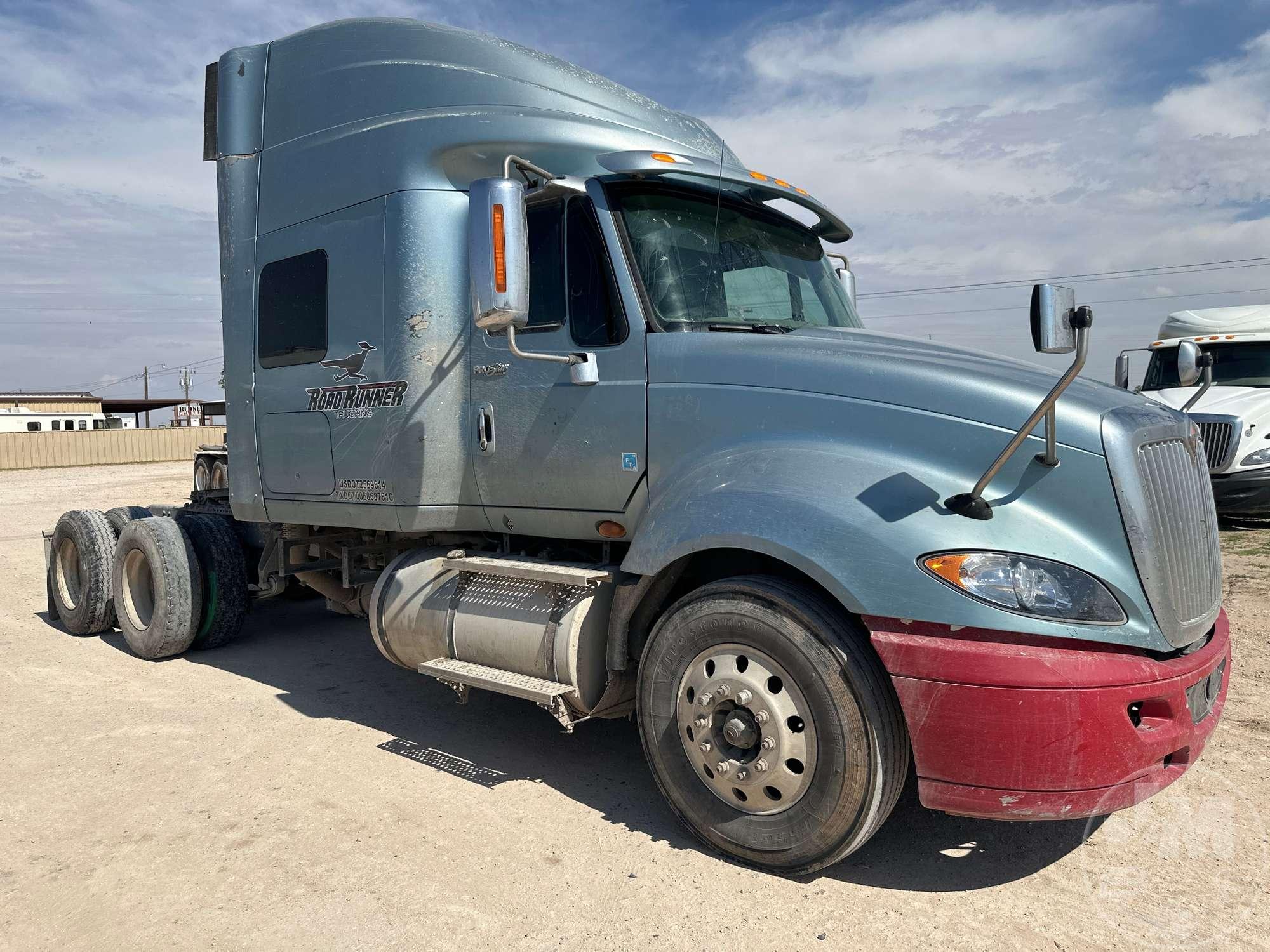 2010 INTERNATIONAL PROSTAR TANDEM AXLE TRUCK TRACTOR VIN: 3HSCUAPR0AN210061