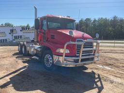 2017 MACK CXU613 TANDEM AXLE DAY CAB TRUCK TRACTOR VIN: 1M1AW02Y2HM081870