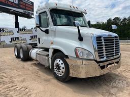 2016 FREIGHTLINER CASCADIA TANDEM AXLE DAY CAB TRUCK TRACTOR VIN: 1FUJGEDV2GLGX2861