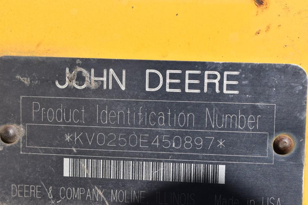 John Deere 250 Skid Steer