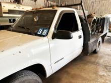 1988 Chev 1 Ton Truck - New 350 engine w/ welding bed