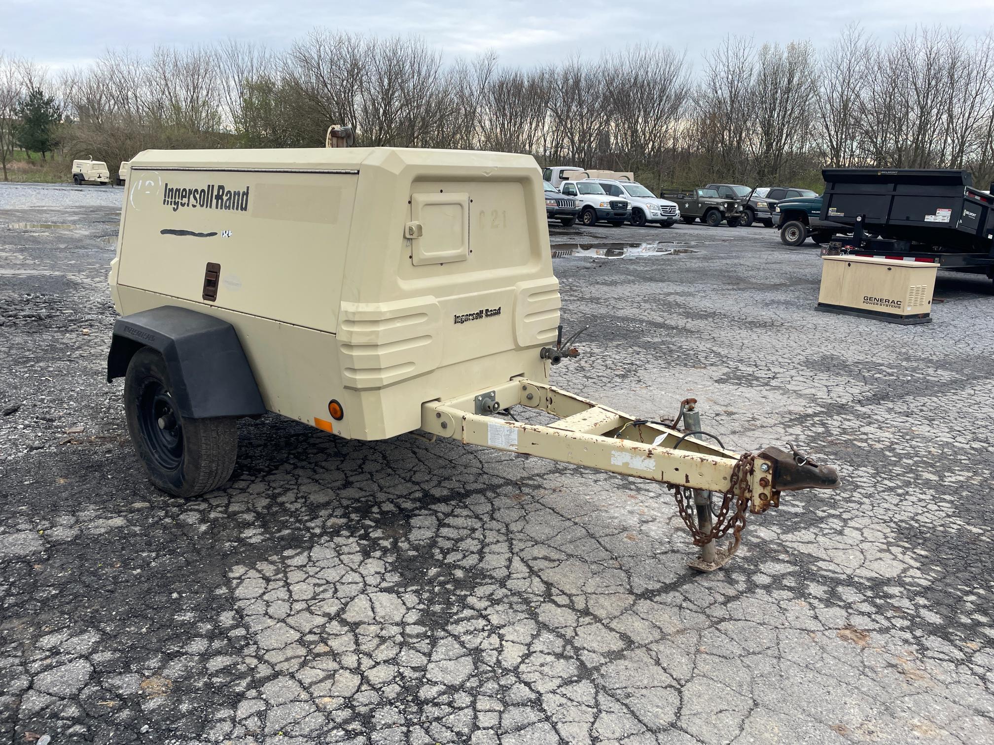 2003 Ingersoll Rand 185 Towable Air Compressor