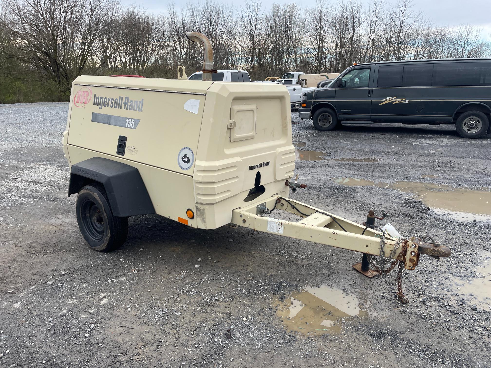 1996 Ingersoll Rand 135 Towable Air Compressor
