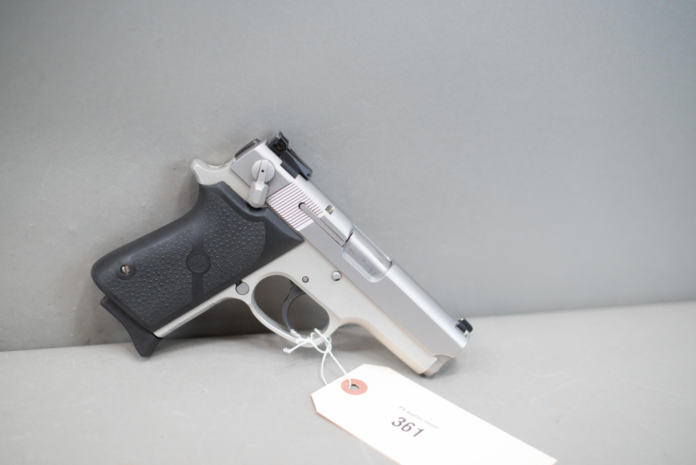 (R) Smith & Wesson Model 3913 9mm Pistol