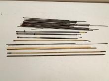 TRAY LOT OF RAMRODS, CLEANING RODS, MAG TUBES