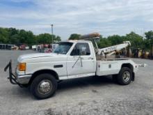 1990 Ford F Super Duty Tow Truck