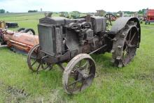 1929 Case 'L' tractor on steel, parts only
