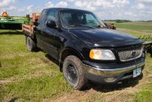 **T**2001 Ford F150 XLT, extended cab, 5.4L, wooden flat bed with stake pockets 6-1/2'x80", 2" recei