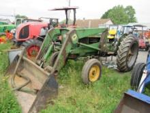 JD 2020 Gas Tractor w/ Front End Loader