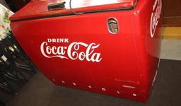 Mdl. WD12 Westinghouse Coca-Cola Vintage Cooler - Works