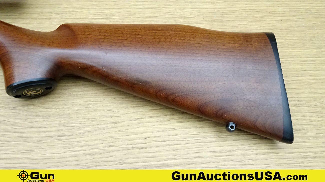 THOMPSON CENTER ARMS 22 CLASSIC .22 LR TIMELESS FAVORITE Rifle. Very Good. 22.25" Barrel. Shiny Bore